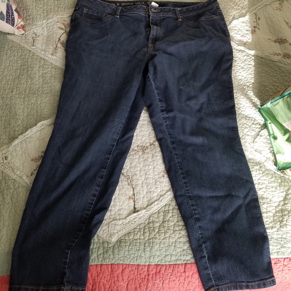 Jean's